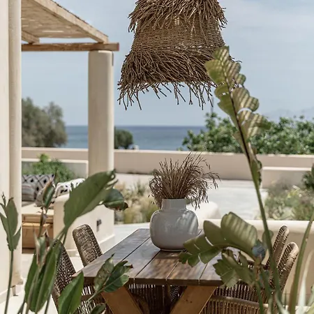 Enso Agia Paraskevi (Santorini)